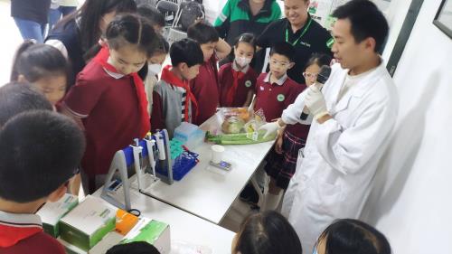 叮咚买菜苏州举办前置仓开放日  随机抽检农药残留现场出结果