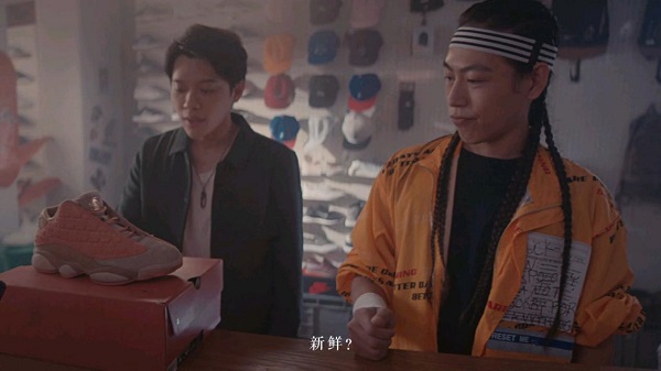 天猫小黑盒×蔡康永:让抢新力“先人一步”(图2) 天猫小黑盒×蔡康永:让抢新力“先人一步”(图2)