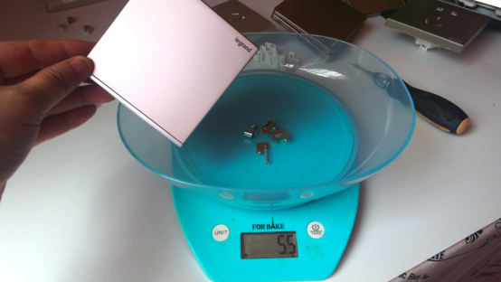 罗格朗开关内部拆解，实力说话！(图11)