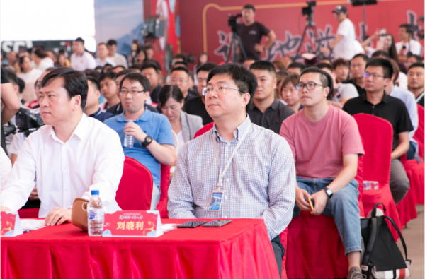 顺丰出席第一届通化人参文化节 物流催化吉林农业产业升级(图1) 顺丰出席第一届通化人参文化节 物流催化吉林农业产业升级(图1)